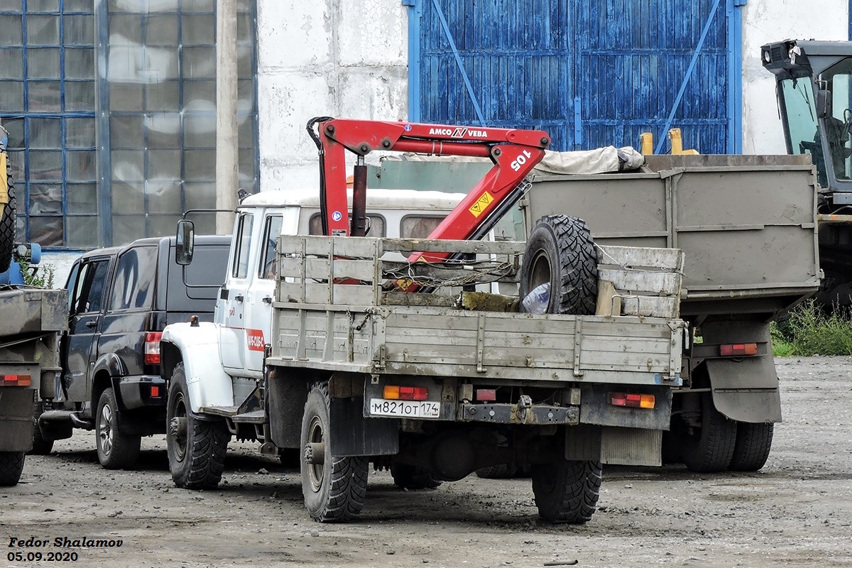 Челябинская область, № М 821 ОТ 174 — ГАЗ-33081 «Садко»