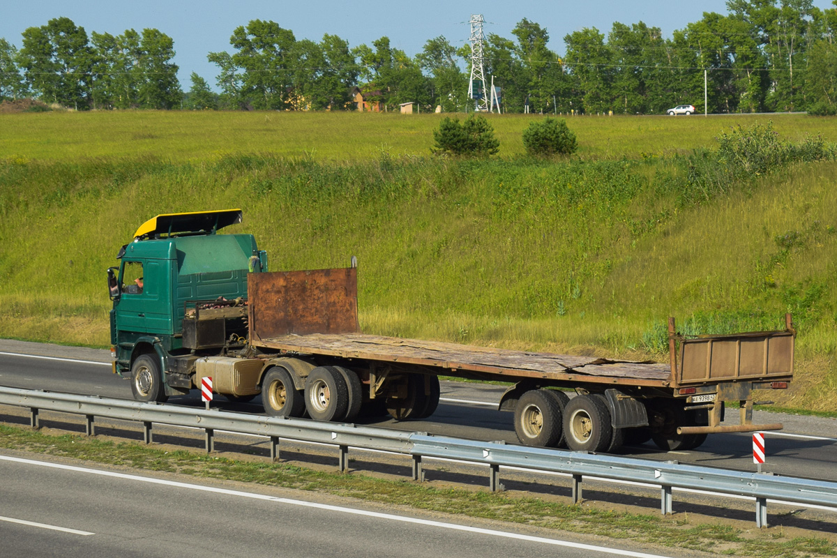 Новосибирская область, № Е 862 СС 54 — Scania (II) (общая модель); Новосибирская область, № АЕ 9398 42 — ОдАЗ (общая модель)