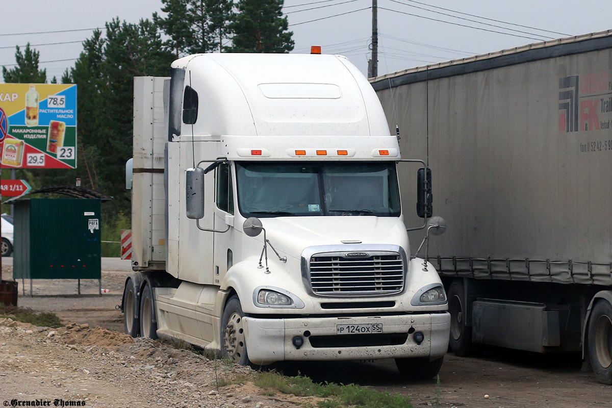 Омская область, № Р 124 ОХ 55 — Freightliner Columbia