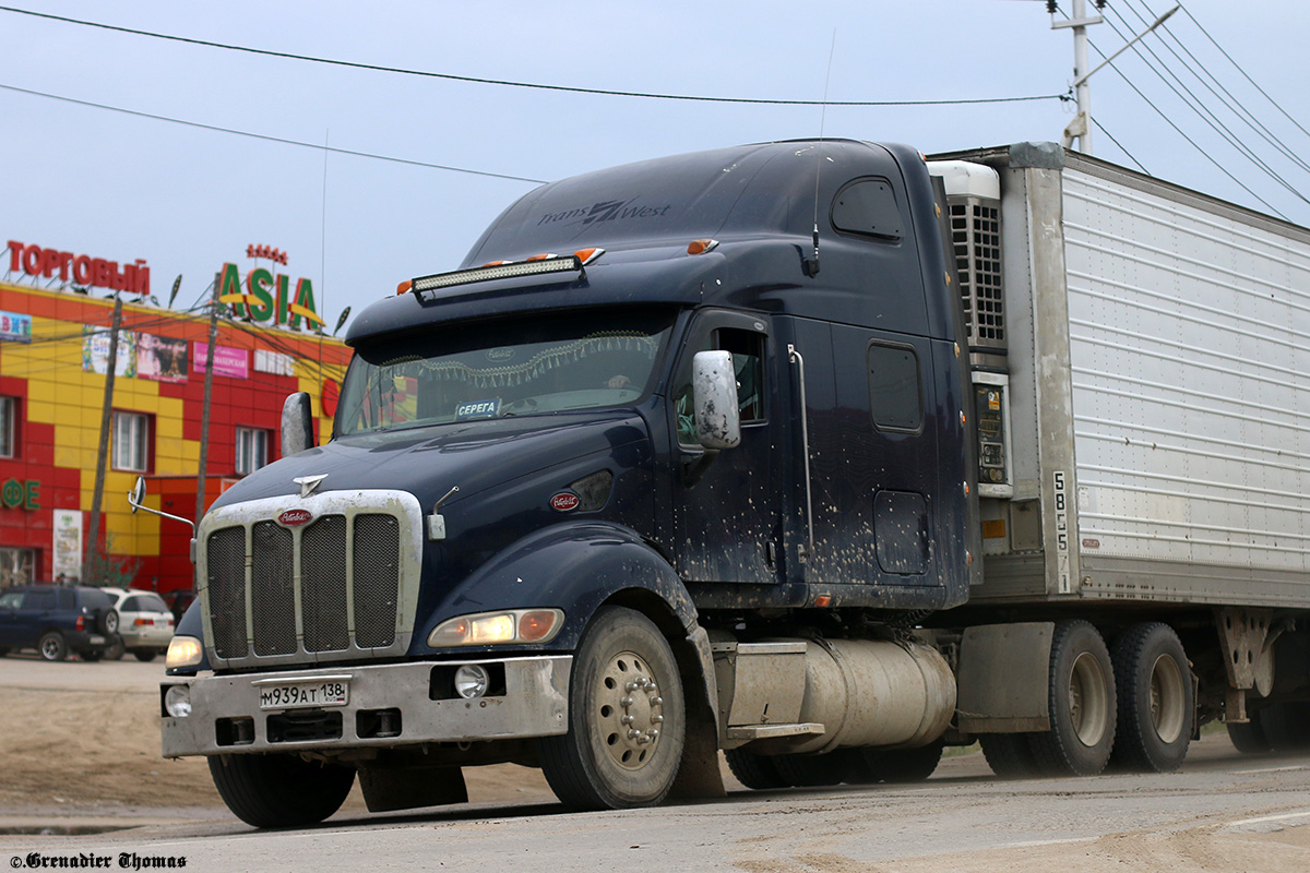 Амурская область, № М 939 АТ 138 — Peterbilt 387