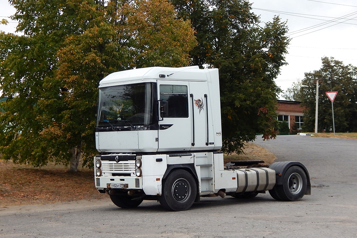 Белгородская область, № Т 452 НТ 31 — Renault Magnum Integral ('1997)