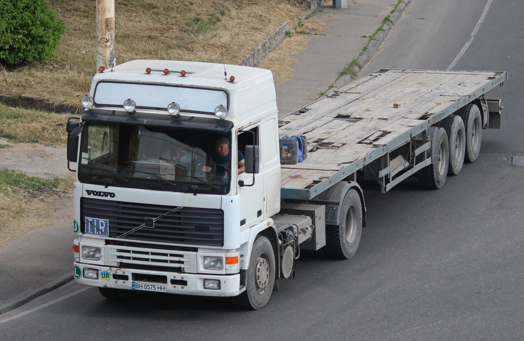 Одесская область, № ВН 0575 НН — Volvo ('1987) F12