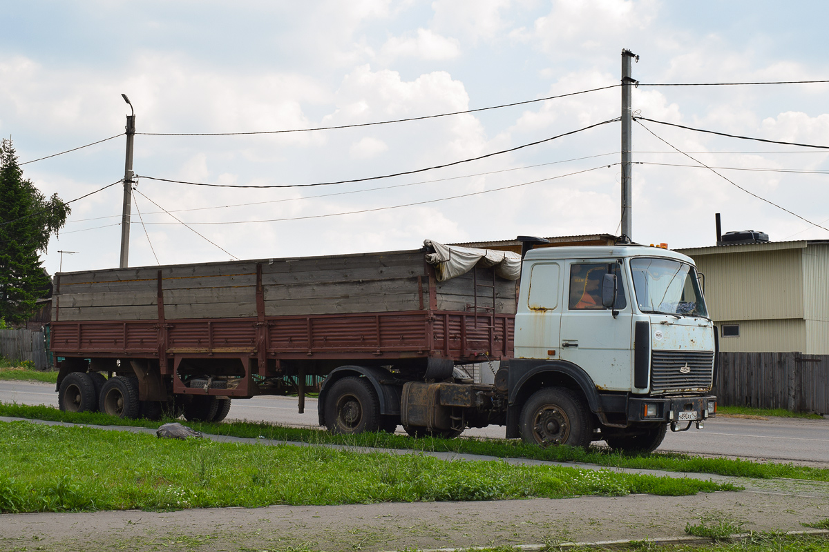 Кемеровская область, № Н 890 АХ 142 — МАЗ-54329