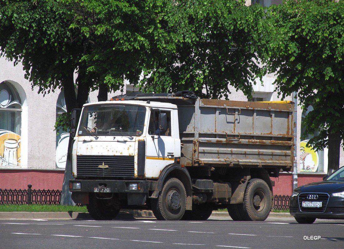 Витебская область, № АВ 6352-2 — МАЗ-5551 (общая модель)