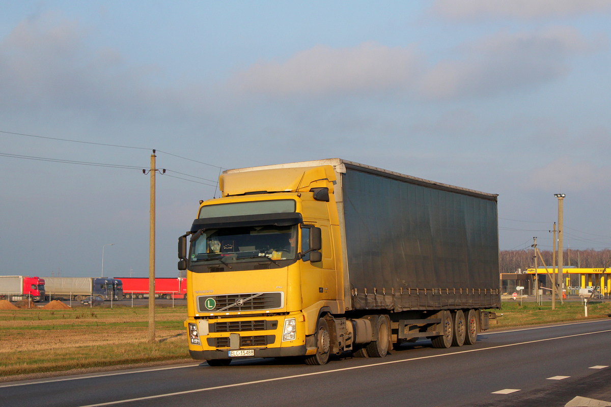 Польша, № ELC 15488 — Volvo ('2002) FH12.440