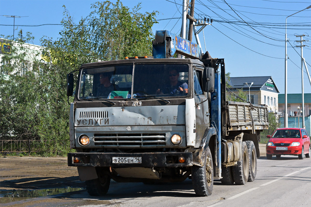 Саха (Якутия), № В 205 ЕН 14 — КамАЗ-53212