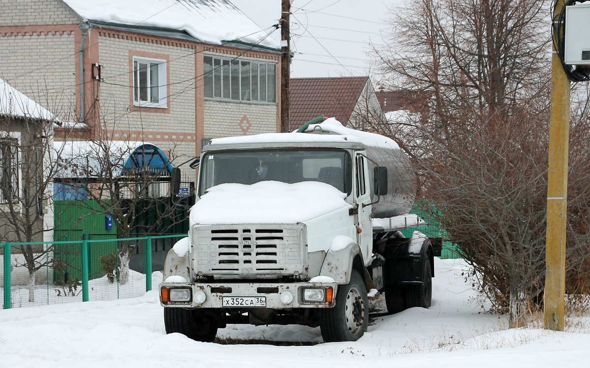 Воронежская область, № Х 352 СА 36 — ЗИЛ-433362