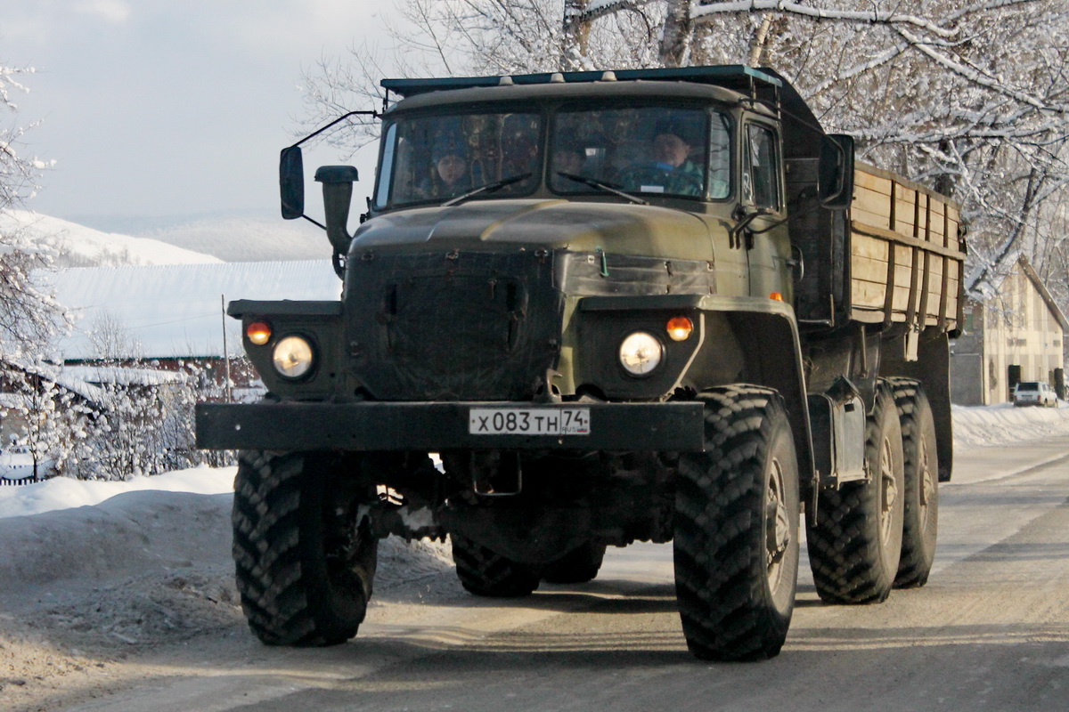 Челябинская область, № Х 083 ТН 74 — Урал-375ДМ