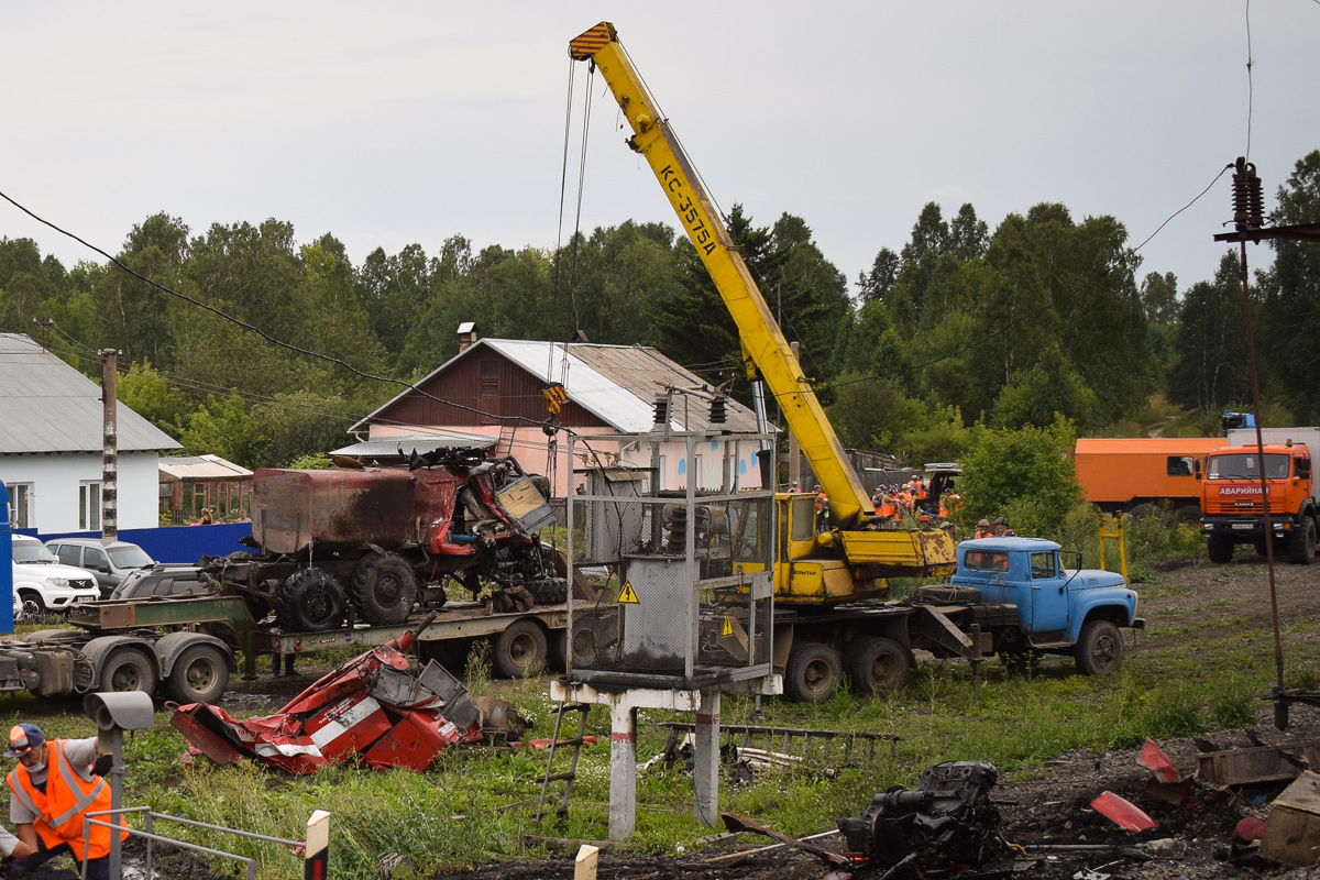 Алтайский край, № Е 723 АК 22 — Урал-43202; Алтайский край, № В 453 ЕР 22 — ЗИЛ-133ГЯ