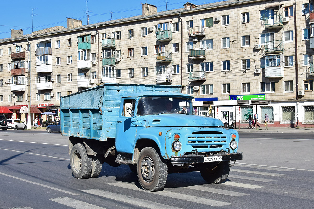 Волгоградская область, № А 229 АА 34 — ЗИЛ-495810