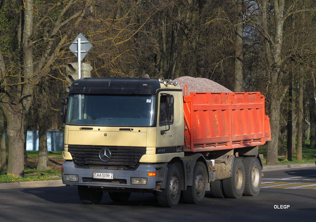 Витебская область, № АА 5090-2 — Mercedes-Benz Actros ('1997) 4143