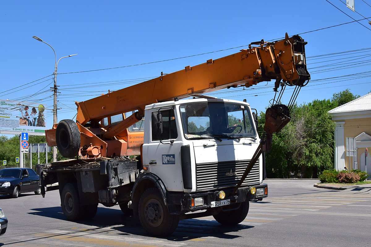 Волгоградская область, № К 358 УХ 34 — МАЗ-533702