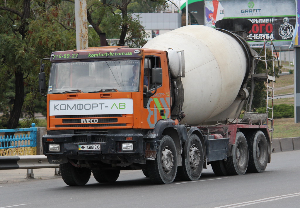 Одесская область, № ВН 1388 ЕХ — IVECO EuroTrakker