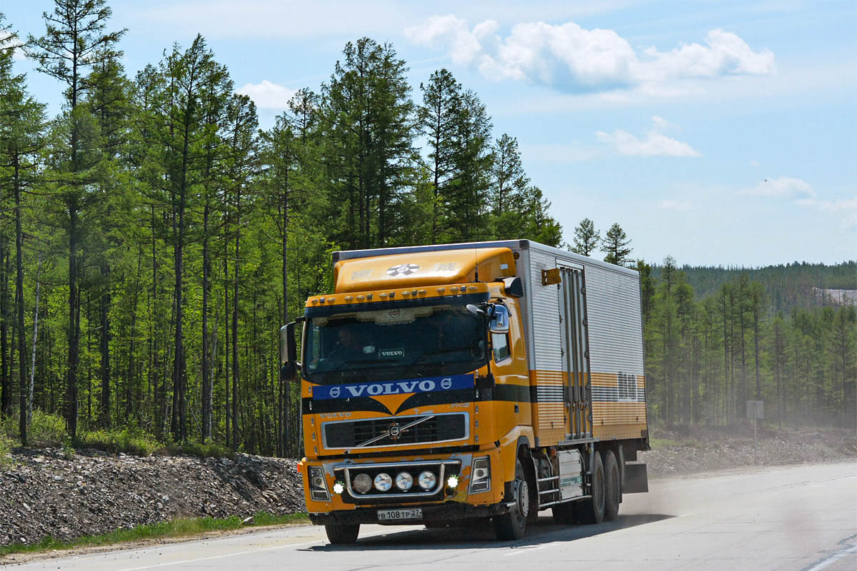 Хабаровский край, № В 108 ТР 27 — Volvo ('2002) FH12.380