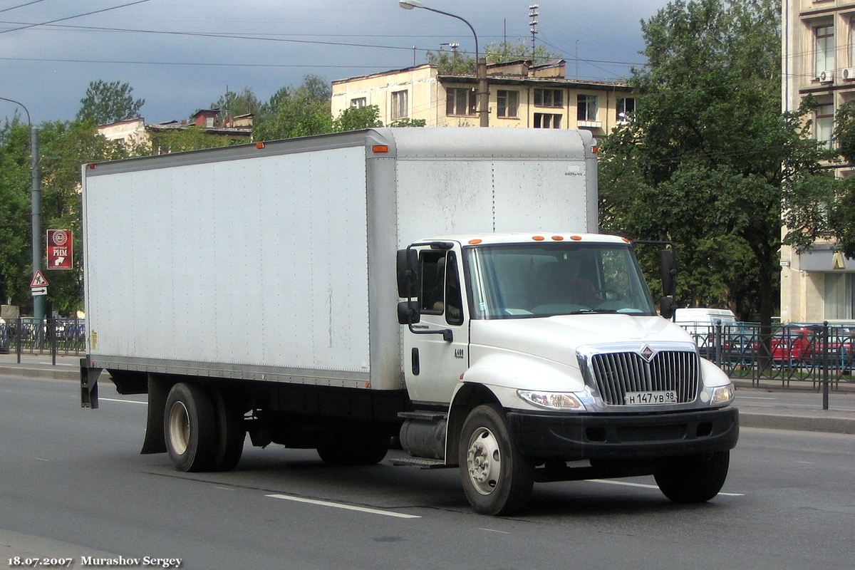 Санкт-Петербург, № Н 147 УВ 98 — International 4400