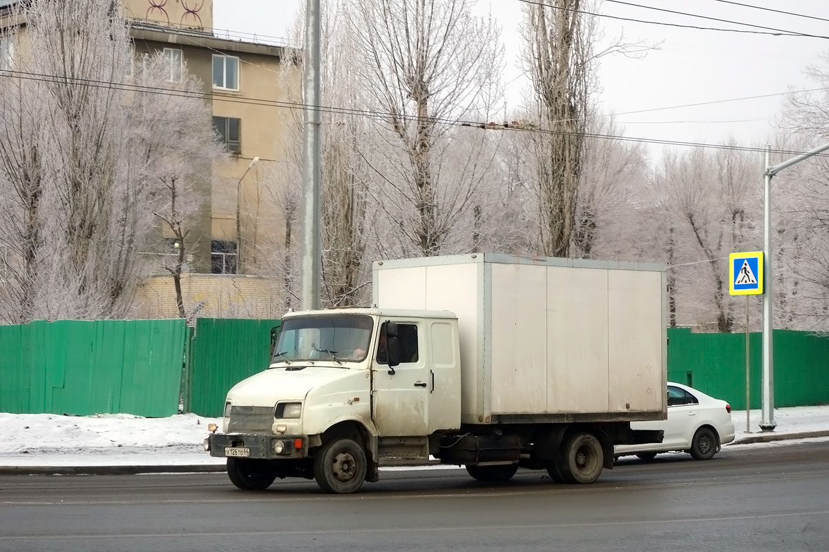 Саратовская область, № Х 126 ТО 64 — ЗИЛ-5301ЯО "Бычок"