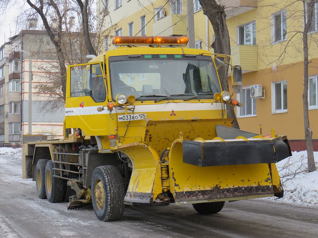 Приморский край, № М 033 ВО 125 — Mitsubishi Fuso Fighter