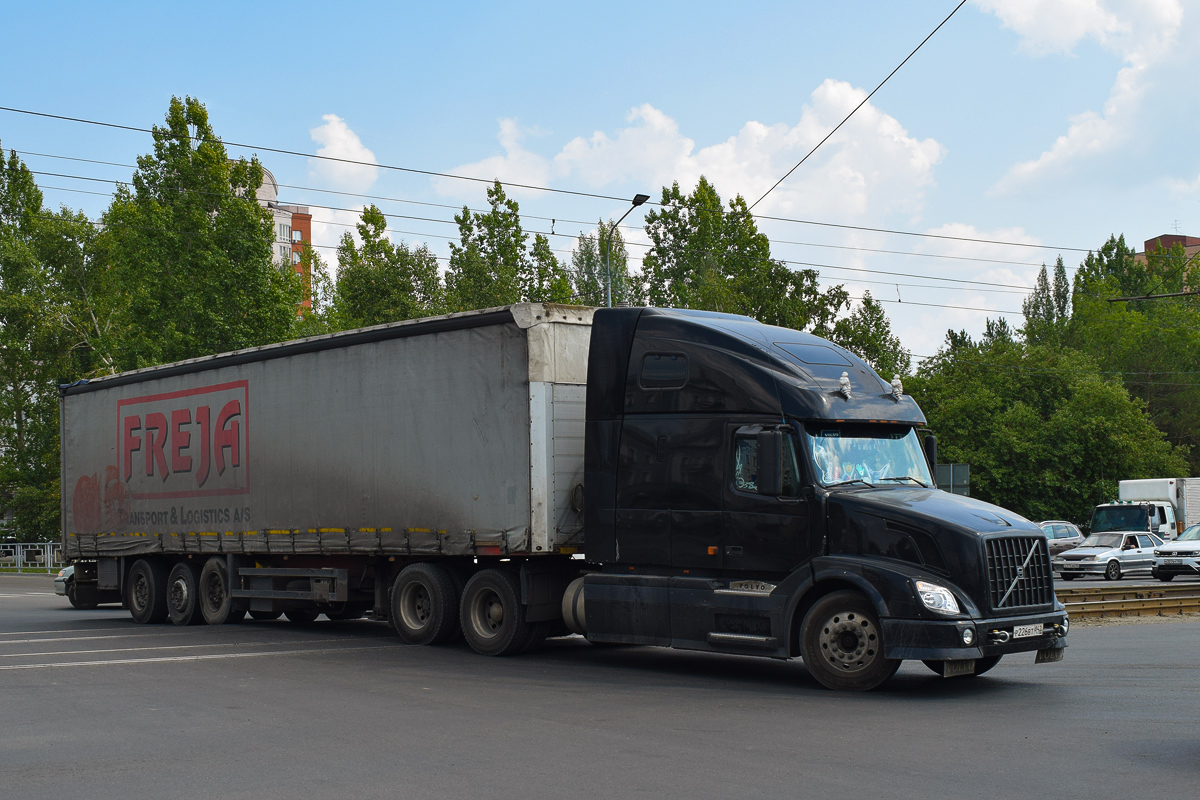 Кемеровская область, № Р 226 ВТ 142 — Volvo VNL670