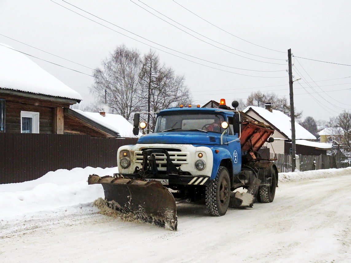 Кировская область, № Т 126 КК 43 — ЗИЛ-431412