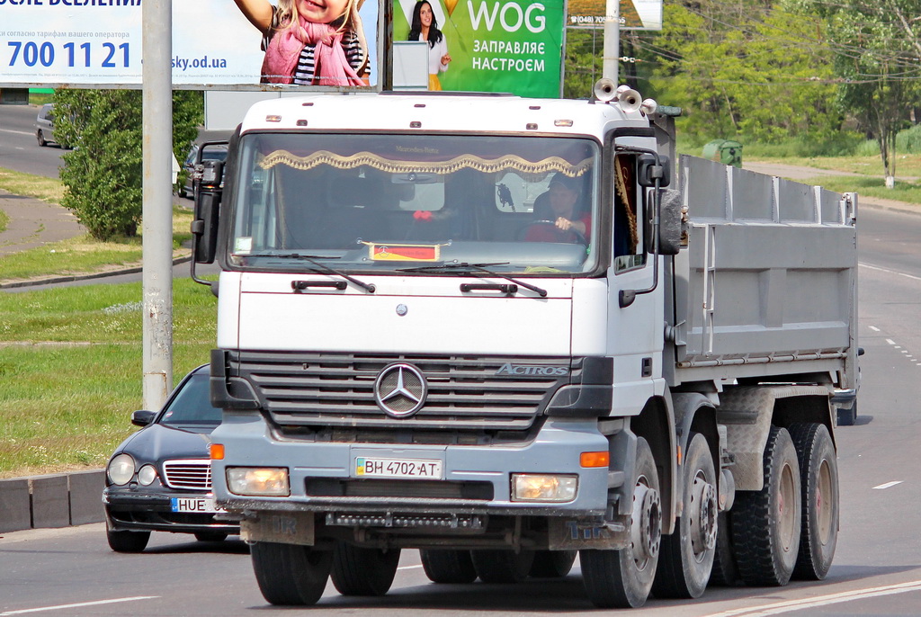 Одесская область, № ВН 4702 АТ — Mercedes-Benz Actros ('1997) 3240