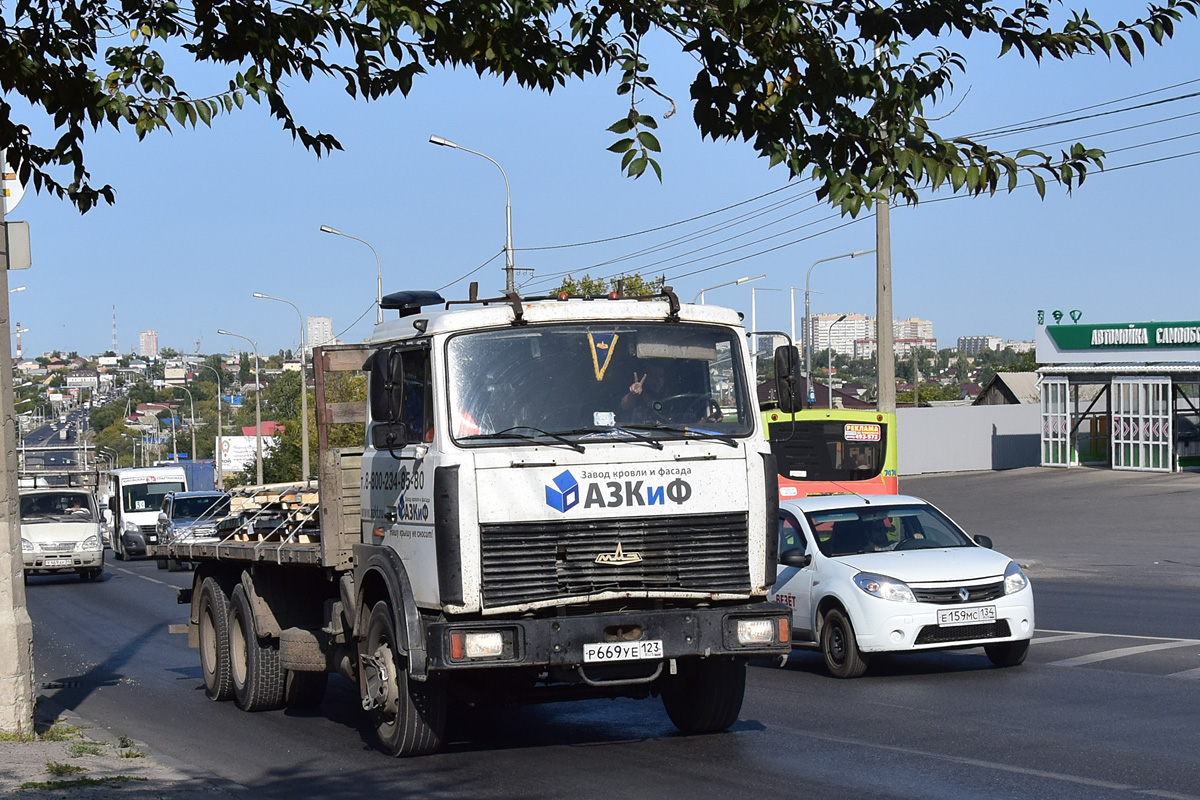 Волгоградская область, № Р 669 УЕ 123 — МАЗ-6303A8