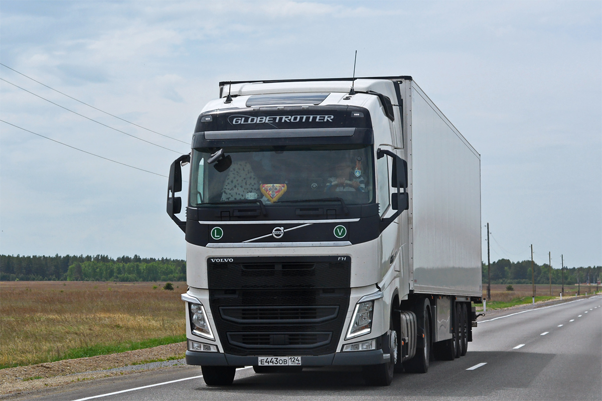 Красноярский край, № Е 443 ОВ 124 — Volvo ('2012) FH.460 [X9P]