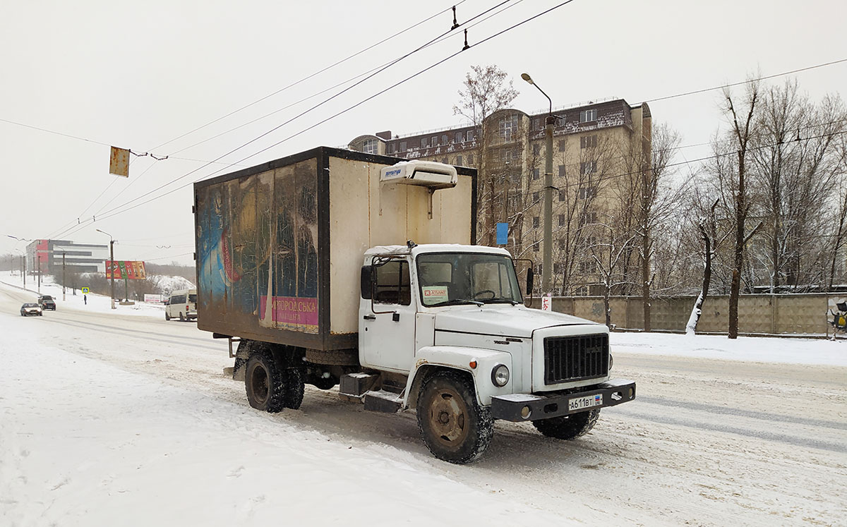 Луганская область, № А 611 ВТ — ГАЗ-3309