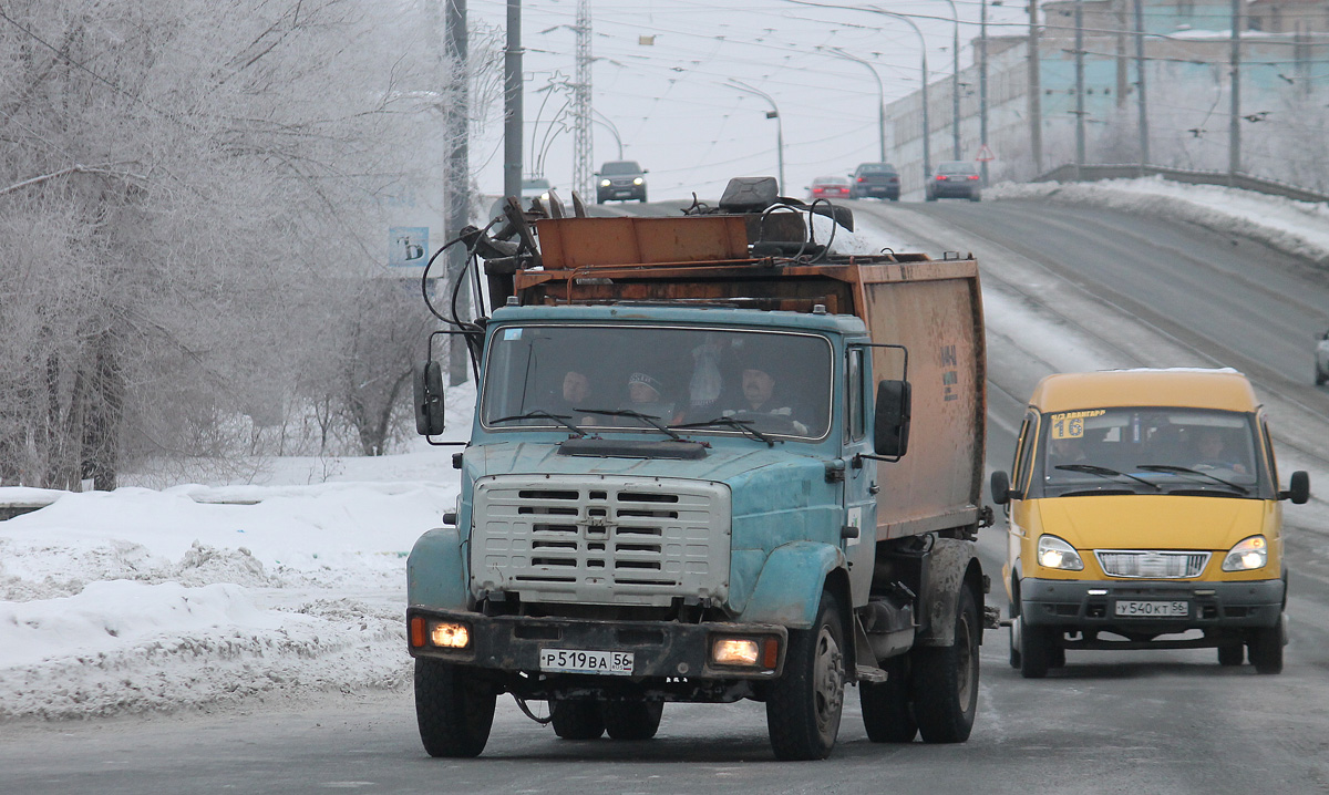 Оренбургская область, № Р 519 ВА 56 — ЗИЛ-432932