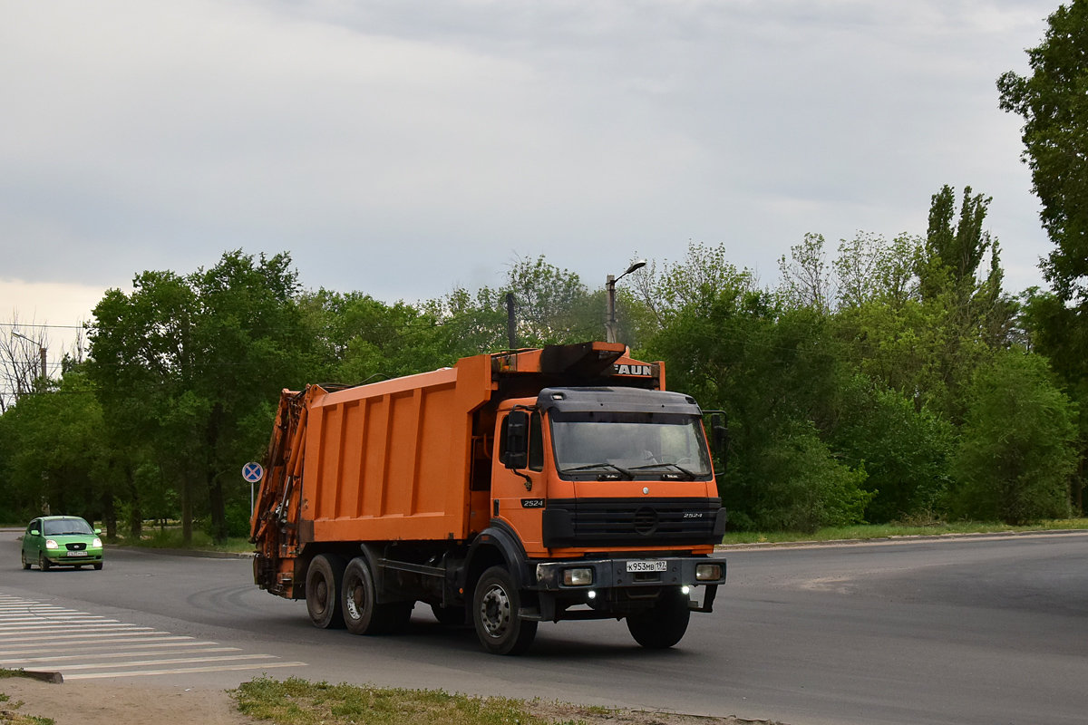 Волгоградская область, № К 953 МВ 197 — Mercedes-Benz SK 2524