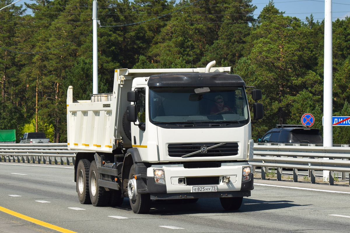 Ульяновская область, № Е 825 НУ 73 — Volvo ('2006) FE