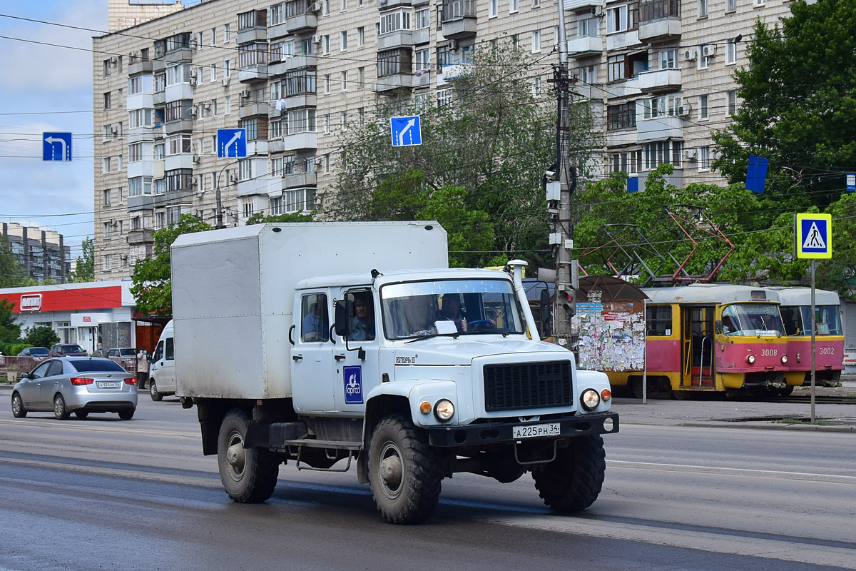 Волгоградская область, № А 225 РН 34 — ГАЗ-33081 «Садко»