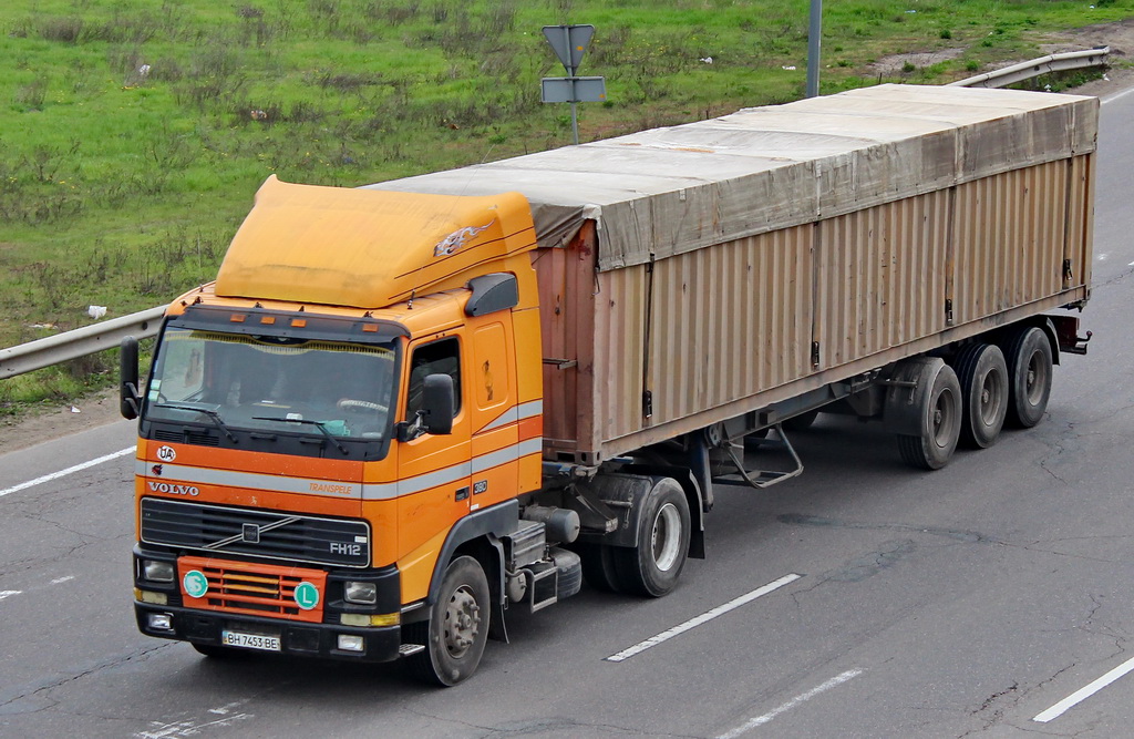 Одесская область, № ВН 7453 ВЕ — Volvo ('1993) FH12.380