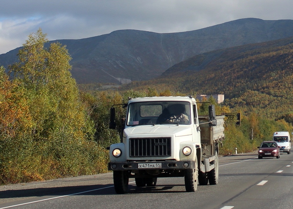 Мурманская область, № Х 471 МА 51 — ГАЗ-3309