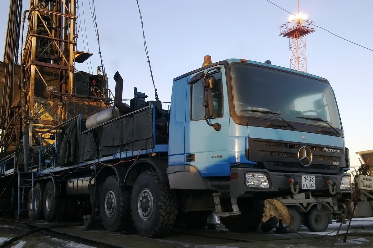 Ханты-Мансийский автоном.округ, № 1433 НА 86 — Mercedes-Benz Actros ('2003)