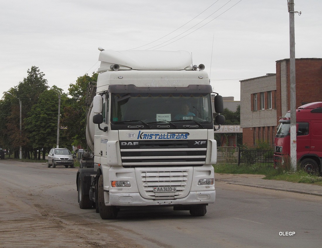 Гродненская область, № АА 3433-4 — DAF XF105 FT