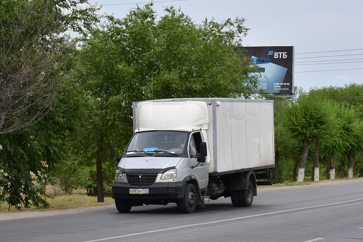 Волгоградская область, № М 381 АУ 134 — ГАЗ-33104 "Валдай"