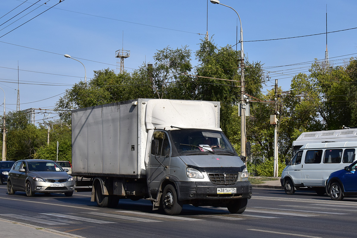 Волгоградская область, № М 381 АУ 134 — ГАЗ-33104 "Валдай"