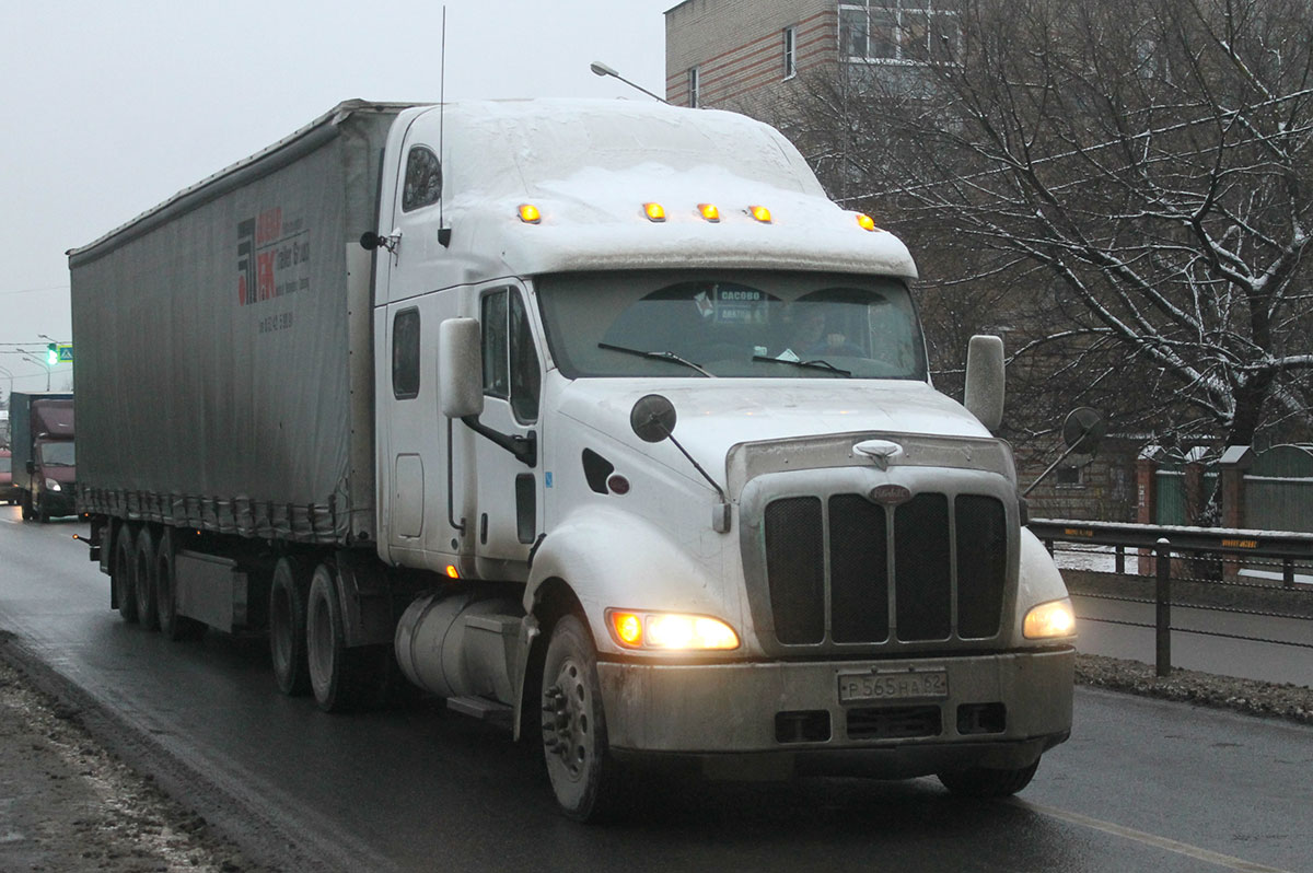 Рязанская область, № Р 565 НА 62 — Peterbilt 387