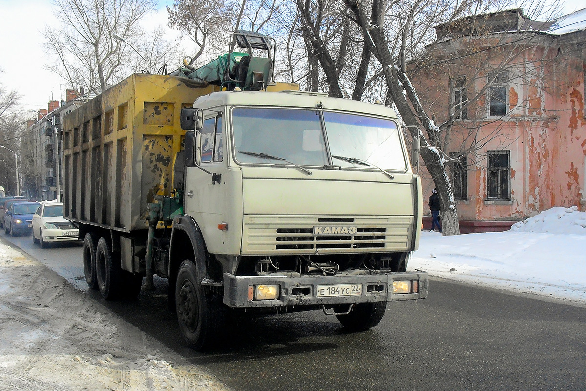 Алтайский край, № Е 184 УС 22 — КамАЗ-55111-01 [55111A]