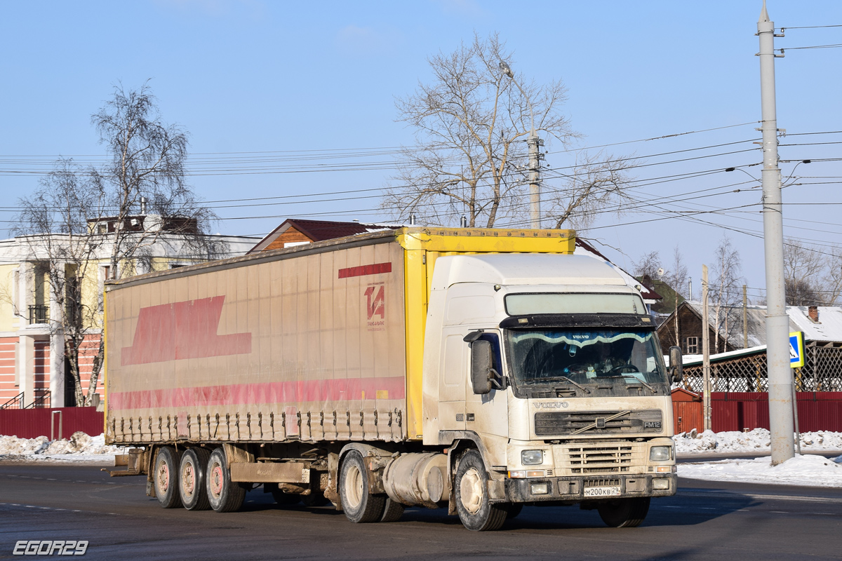 Архангельская область, № М 200 КВ 29 — Volvo ('1993) FH12.380