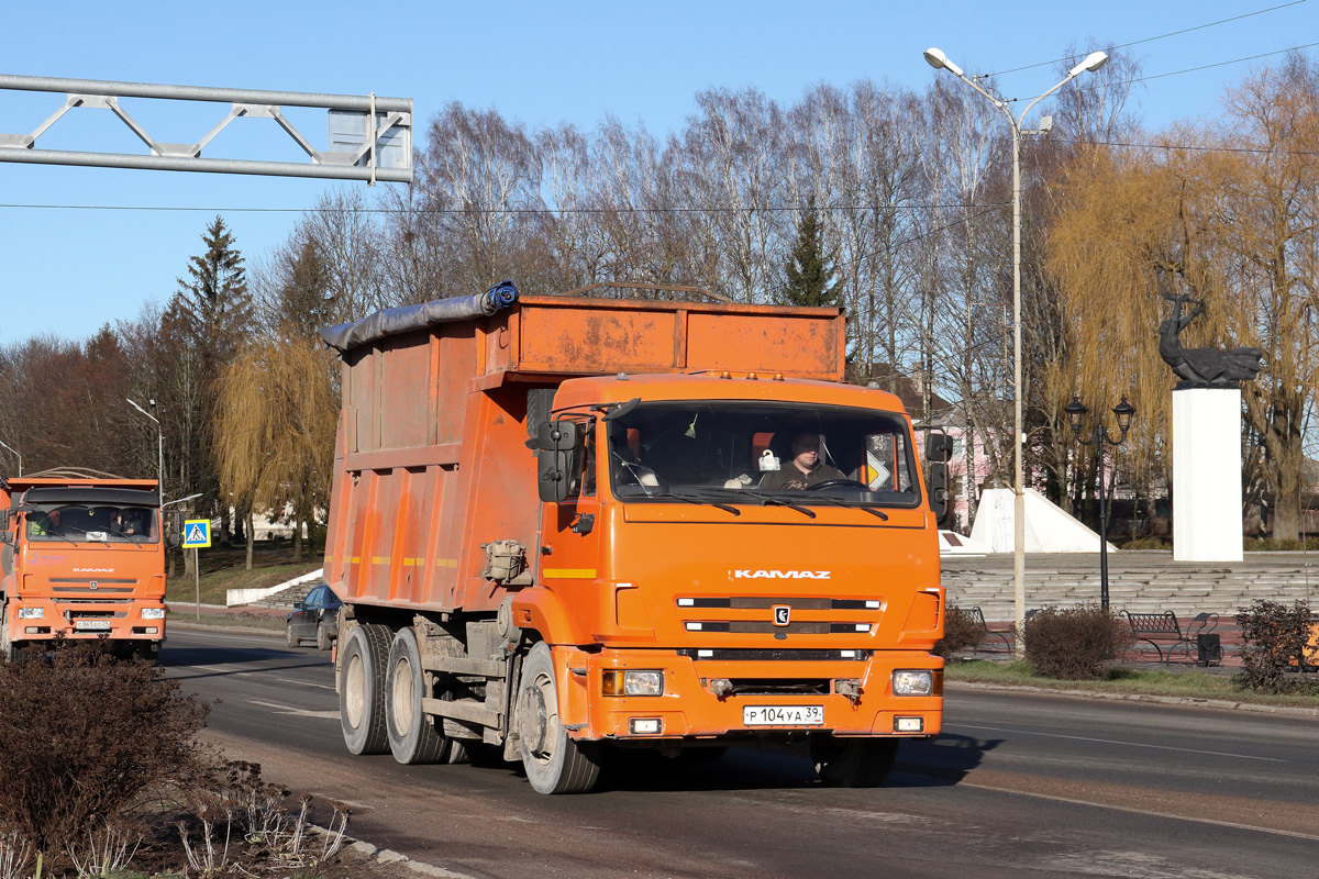 Калининградская область, № Р 104 УА 39 — КамАЗ-65115-L4