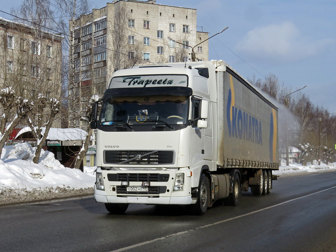 Кировская область, № О 002 НО 43 — Volvo ('2002) FH12.440