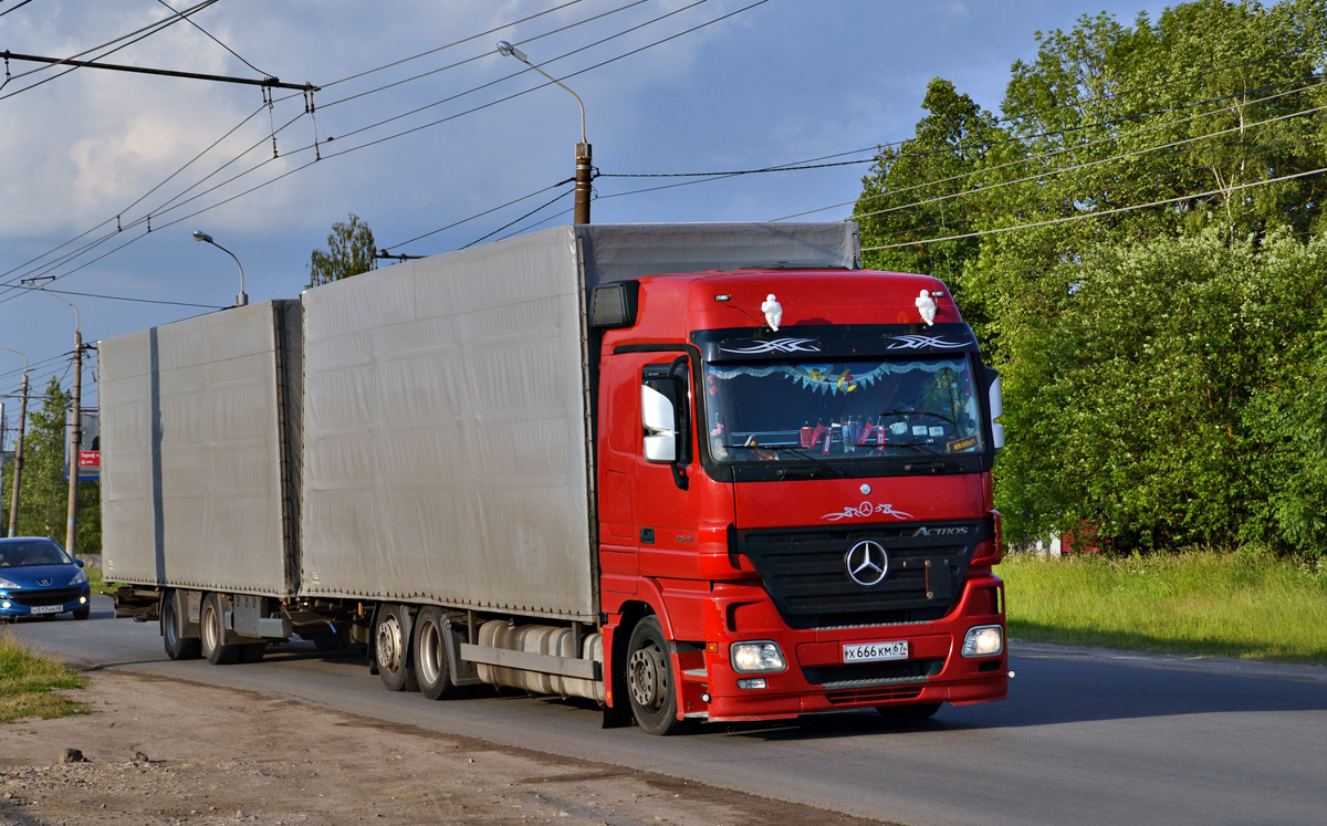 Смоленская область, № Х 666 КМ 67 — Mercedes-Benz Actros ('2003) 2541