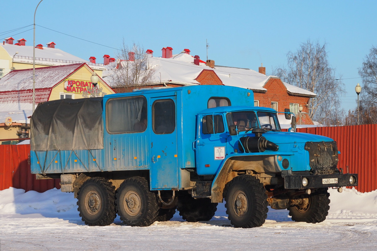 Ханты-Мансийский автоном.округ, № О 680 УУ 86 — Урал-325512