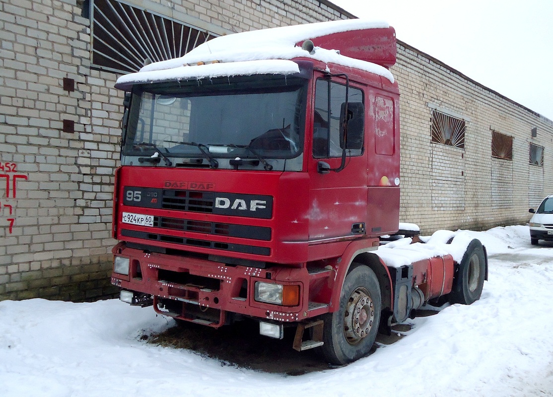 Псковская область, № С 924 КР 60 — DAF 95 FT