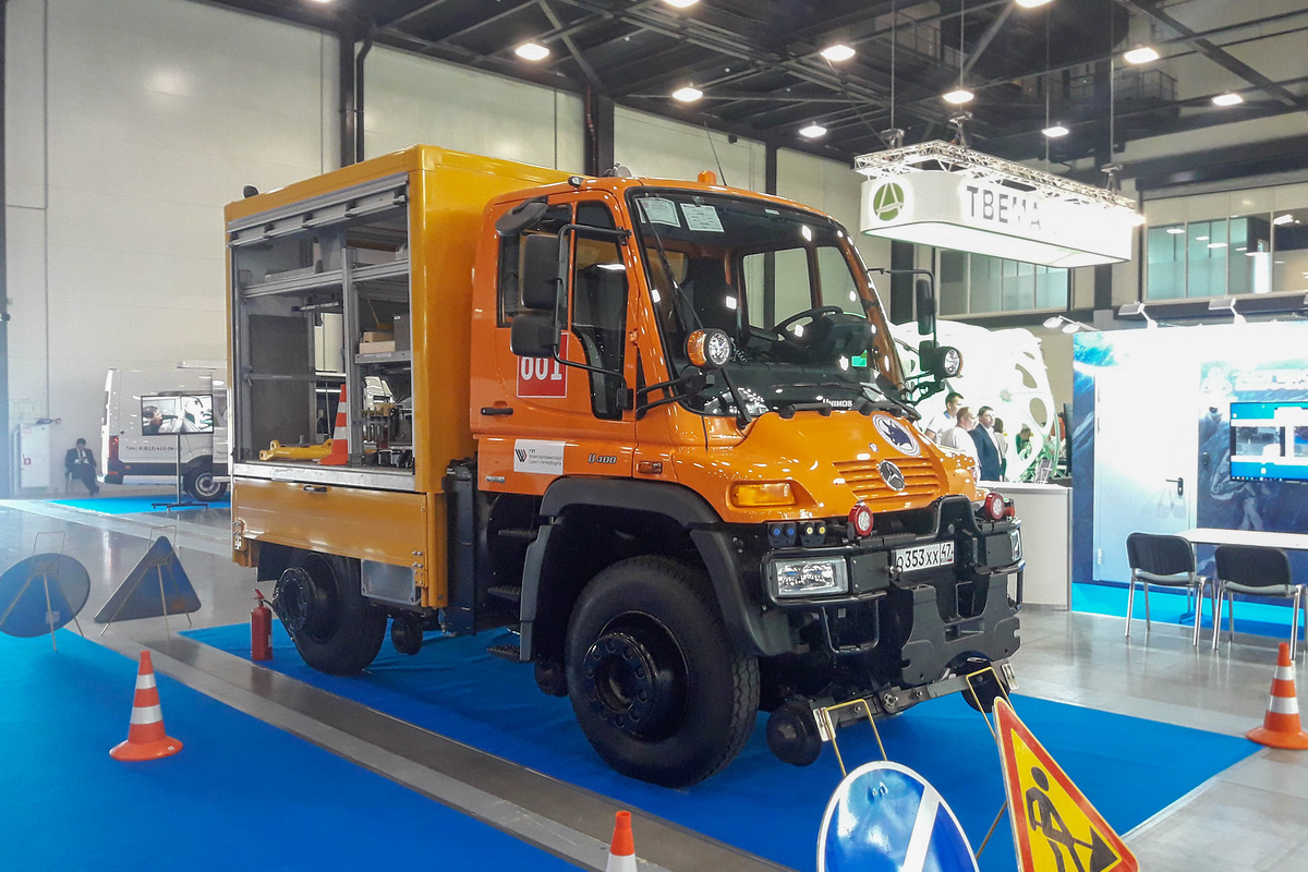 Санкт-Петербург, № 001 — Mercedes-Benz Unimog U400 [Z9M]