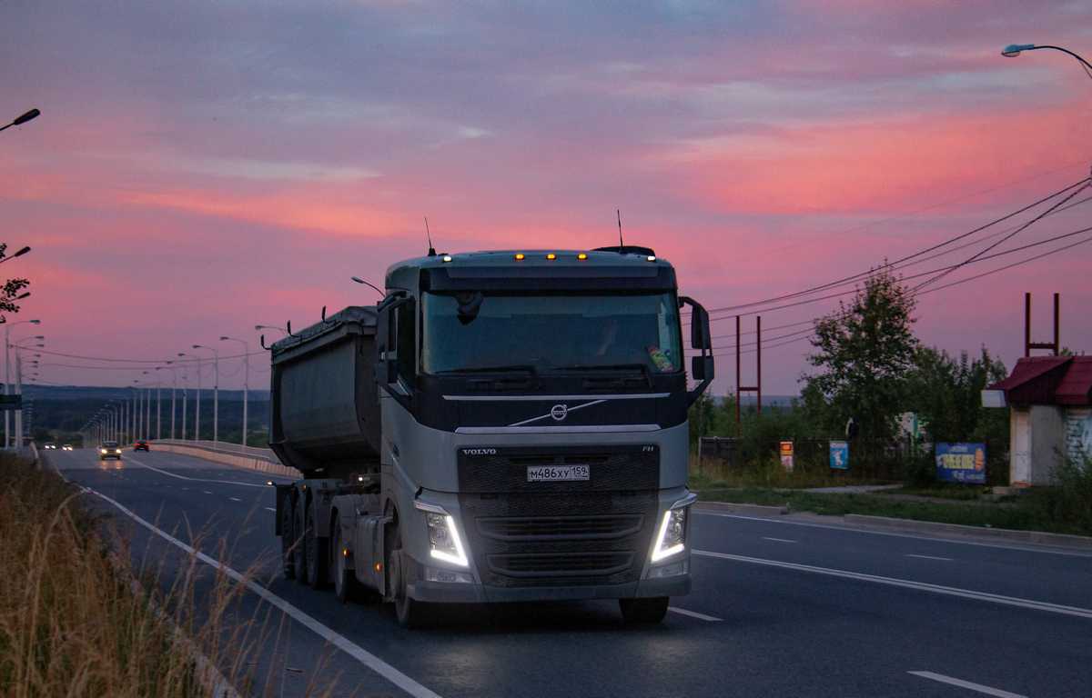 Пермский край, № М 486 ХУ 159 — Volvo ('2012) FH.460 [X9P]