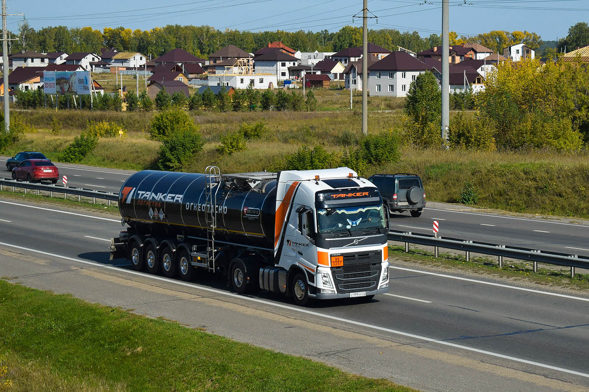 Алтайский край, № У 199 ХХ 22 — Volvo ('2012) FH.420 [X9P]