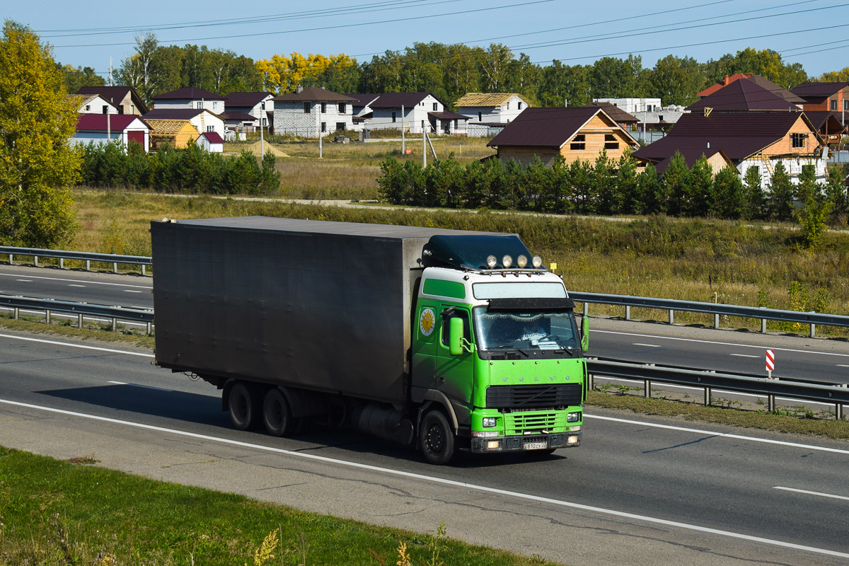 Алтайский край, № Х 810 СХ 22 — Volvo ('1993) FH12.380