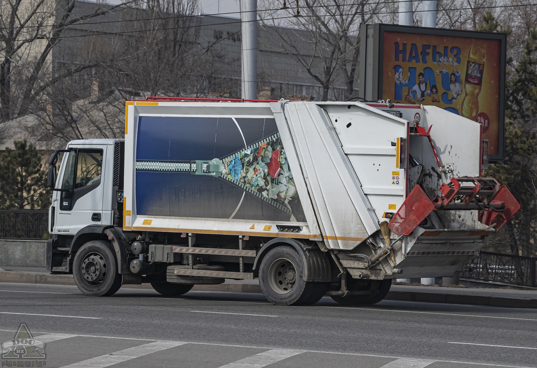 Алматы, № 252 LS 02 — IVECO EuroCargo ('2015)